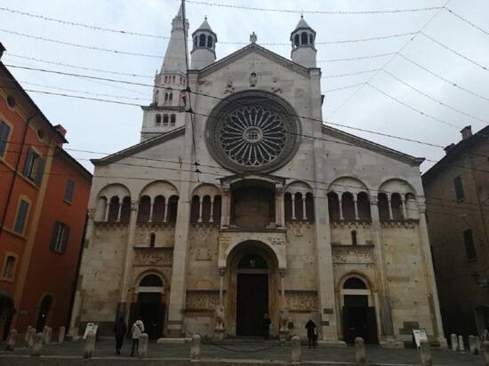 Ferienwohnung La Mansarda In Centro Modena Exterior foto